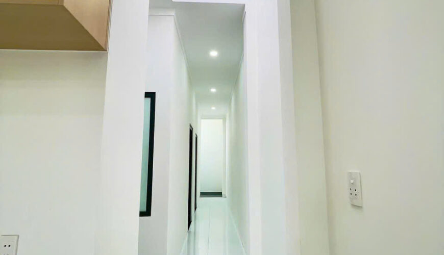 z6941269403270_71ef0141234484c61736bbbb58196d91