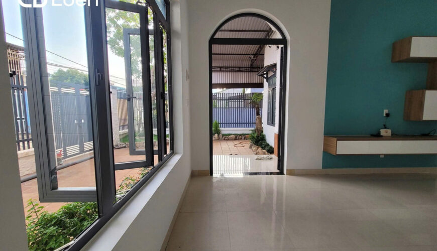 L083 nha mai hac de buon ma thuot (11)