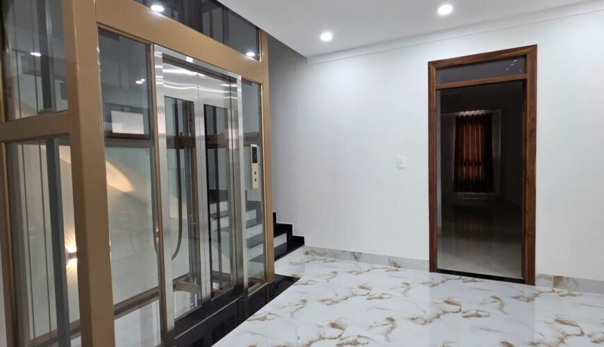 M033 cho thue nha ecocity (10)
